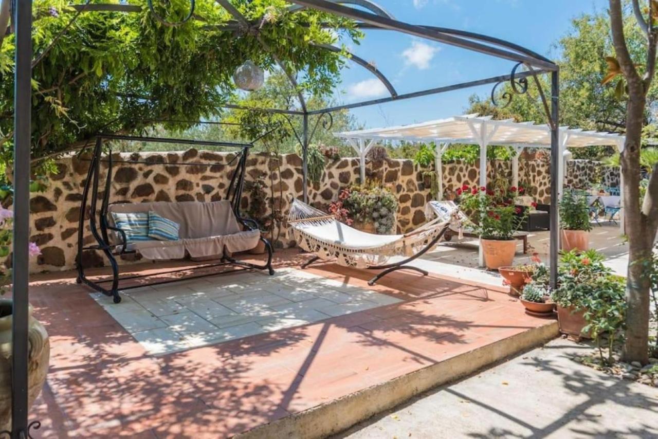 Villa Con Immenso Giardino Orosei Buitenkant foto